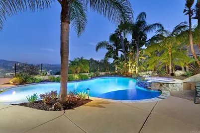 3221 Corte Tamarindo, Carlsbad, CA 92009 - Photo 4