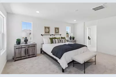 701 Kingbird Loop, Oceanside, CA 92058 - Photo 16