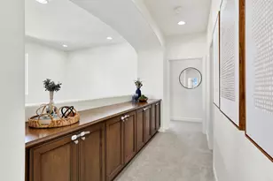 6640 Hollyleaf Ct, Carlsbad, CA 92011 - Photo 18