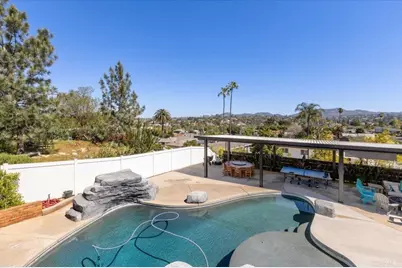 524 Morningside Drive, Vista, CA 92084 - Photo 18