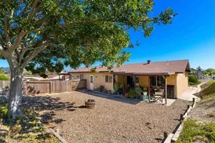 4734 Rim Rock Rd, Oceanside, CA 92056 - Photo 16