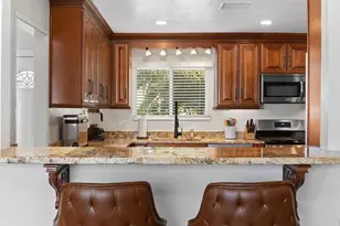 3945 Shenandoah Dr, Oceanside, CA 92056 - Photo 6