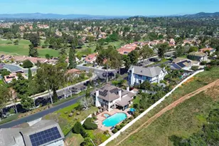 2525 Dundee Way, Vista, CA 92081 - Photo 48