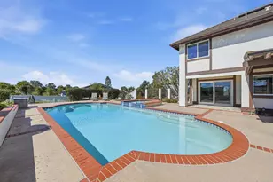 2525 Dundee Way, Vista, CA 92081 - Photo 40