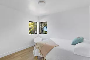 3630 Donna Dr, Carlsbad, CA 92008 - Photo 14