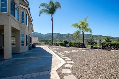 8482 Mesa Heights Road, Santee, CA 92071 - Photo 46