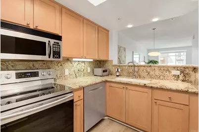 2400 5th Ave #339, San Diego, CA 92101 - Photo 8