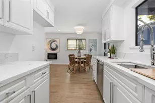 363 Hemlock Ave, Carlsbad, CA 92008 - Photo 18