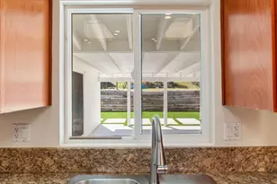 1265 E Fallbrook St, Fallbrook, CA 92028 - Photo 10