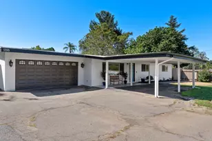 1265 E Fallbrook St, Fallbrook, CA 92028 - Photo 2