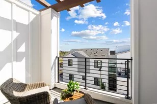 1044 Palmaria Ct, Encinitas, CA 92024 - Photo 32