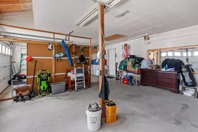 1361 S Palm Avenue, Hemet, CA 92543 - Photo 26