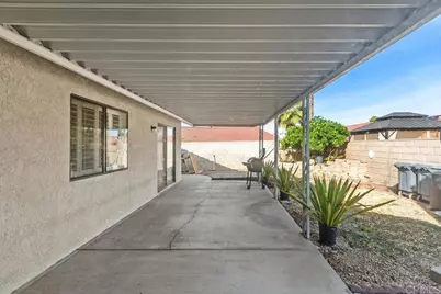 1361 S Palm Avenue, Hemet, CA 92543 - Photo 24