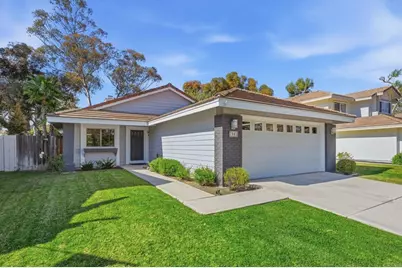 7945 Calle Madrid, Carlsbad, CA 92009 - Photo 6