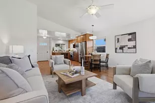 7945 Calle Madrid, Carlsbad, CA 92009 - Photo 14
