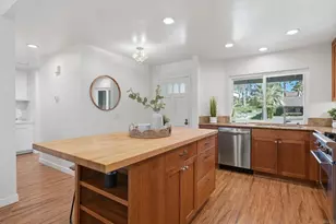 7945 Calle Madrid, Carlsbad, CA 92009 - Photo 10