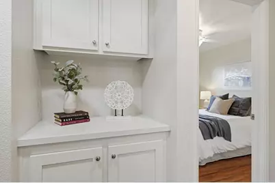 7945 Calle Madrid, Carlsbad, CA 92009 - Photo 20