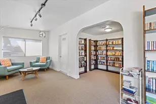 211 N Citrus Ave, Escondido, CA 92027 - Photo 32