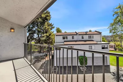 7321 Alicante #A, Carlsbad, CA 92009 - Photo 10