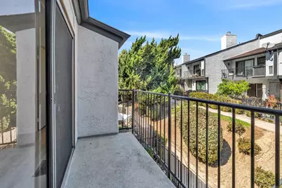 7321 Alicante #A, Carlsbad, CA 92009 - Photo 6