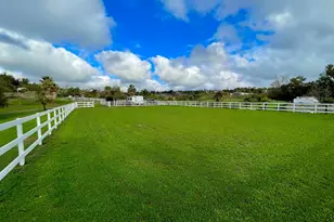 2357 Via Monserate, Fallbrook, CA 92084 - Photo 2
