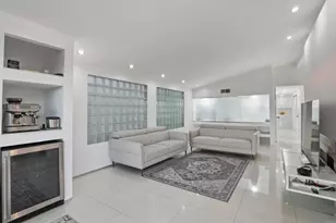 5628 Linda Rosa, La Jolla, CA 92037 - Photo 26