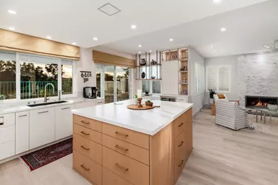 2955 Avendia Valera, Carlsbad, CA 92009 - Photo 14