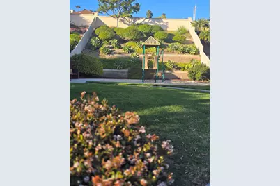 2955 Avendia Valera, Carlsbad, CA 92009 - Photo 52