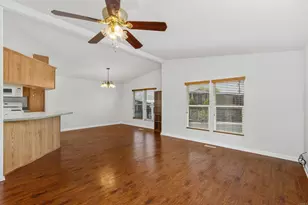 525 W El Norte Parkway, Escondido, CA 92026 - Photo 4