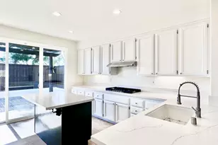 5155 Via Seville, Oceanside, CA 92056 - Photo 8