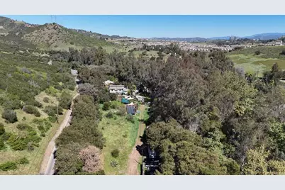 9237 Harmony Grove, Escondido, CA 92029 - Photo 8