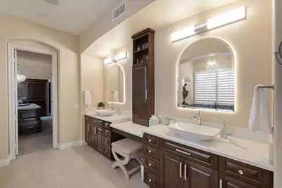 18605 Villa Drive, Villa Park, CA 92861 - Photo 42