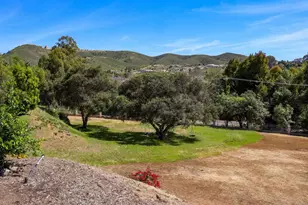 2353 Buena Creek Trail, Vista, CA 92084 - Photo 10