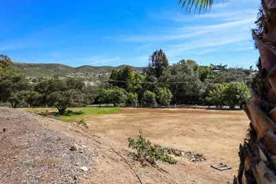 2353 Buena Creek Trail, Vista, CA 92084 - Photo 14