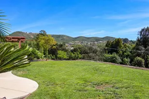 2353 Buena Creek Trail, Vista, CA 92084 - Photo 16