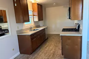 3901 San Lorenzo Ct, Oceanside, CA 92057 - Photo 14