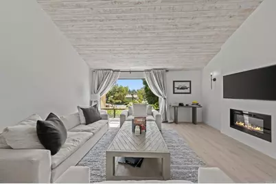 20 Lake Helix Drive, La Mesa, CA 91941 - Photo 14