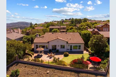 7090 Corintia Street, Carlsbad, CA 92009 - Photo 38