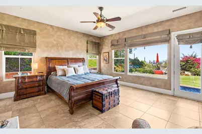 7090 Corintia Street, Carlsbad, CA 92009 - Photo 18
