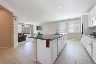 37520 River Oats Ln, Murrieta, CA 92563 - Photo 6