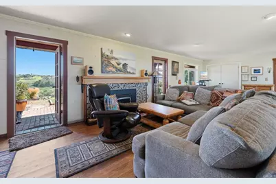 1355 Rainbow Ridge Lane, Encinitas, CA 92024 - Photo 22