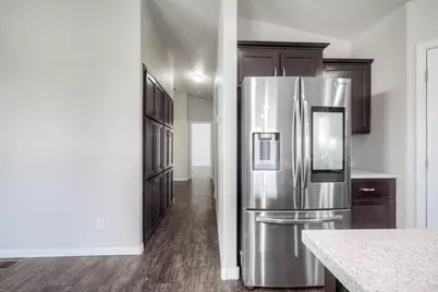 525 W El Norte Parkway #214, Escondido, CA 92026 - Photo 18