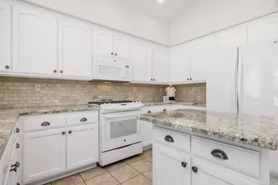 4238 Lindos Way, Oceanside, CA 92056 - Photo 14