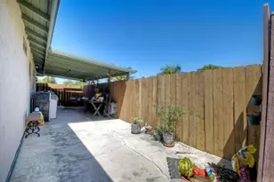 520 Starling Dr, Vista, CA 92083 - Photo 12