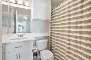 13015 Evening Creek Dr, San Diego, CA 92128 - Photo 14