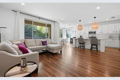 27636 Brentstone Way, Murrieta, CA 92563 - Photo 8