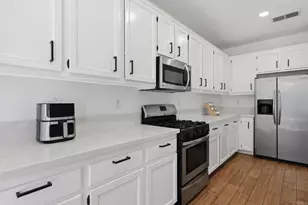 27636 Brentstone Way, Murrieta, CA 92563 - Photo 12