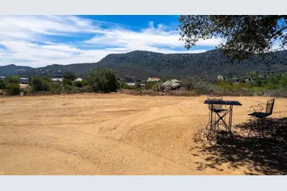 15543 Mathew Rd, Valley Center, CA 92082 - Photo 2