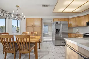 1465 Genoa Dr, Vista, CA 92081 - Photo 14