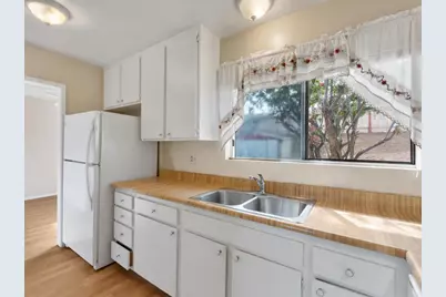 1521 Temple Heights Drive, Oceanside, CA 92056 - Photo 10